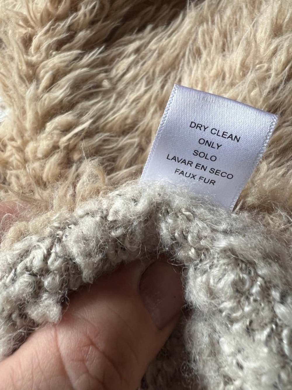 Love Tree Cream Bouclé Faux-Sherpa Vest with Tan Trim - Picture 4 of 5